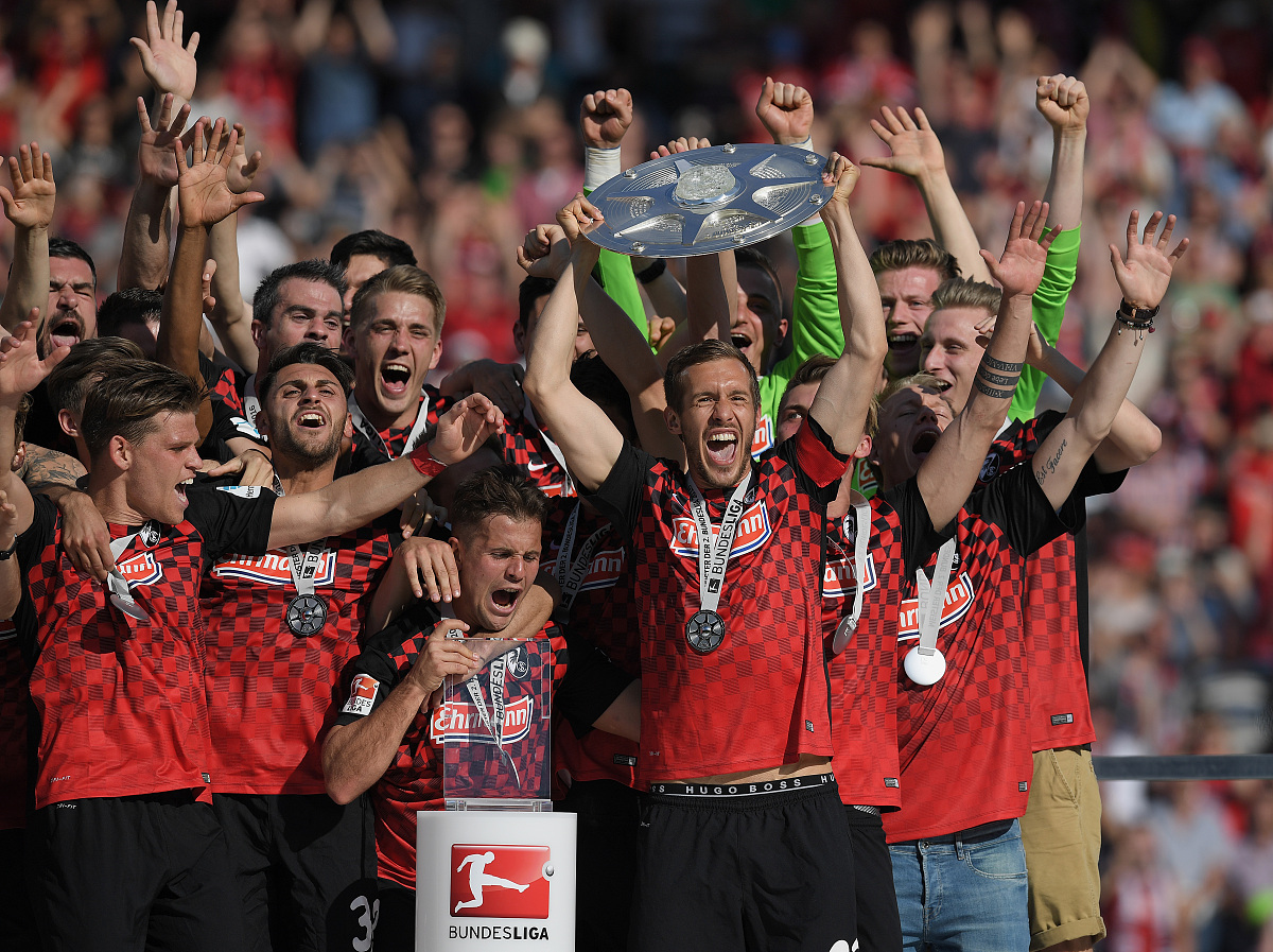 关于穆勒破门，巴伐利亚豪门进军欧洲冠军杯强的信息