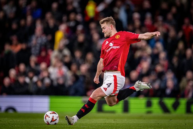 曼联客场大胜，取得胜利之希望