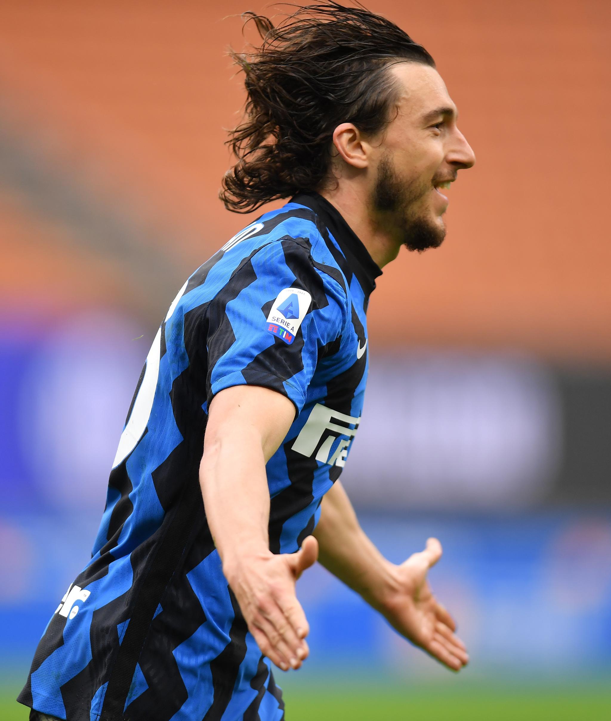 DB game-包含米兰战胜强手，实力得到验证的词条