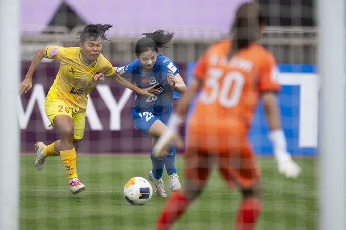 亚洲女足联赛中我国队演绎传奇