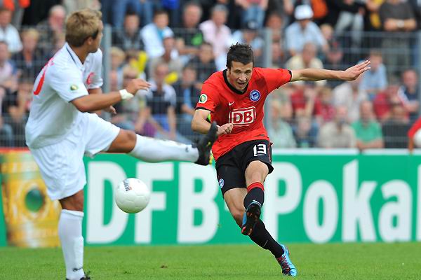 柏林赫塔队在场上表现出色获得胜利