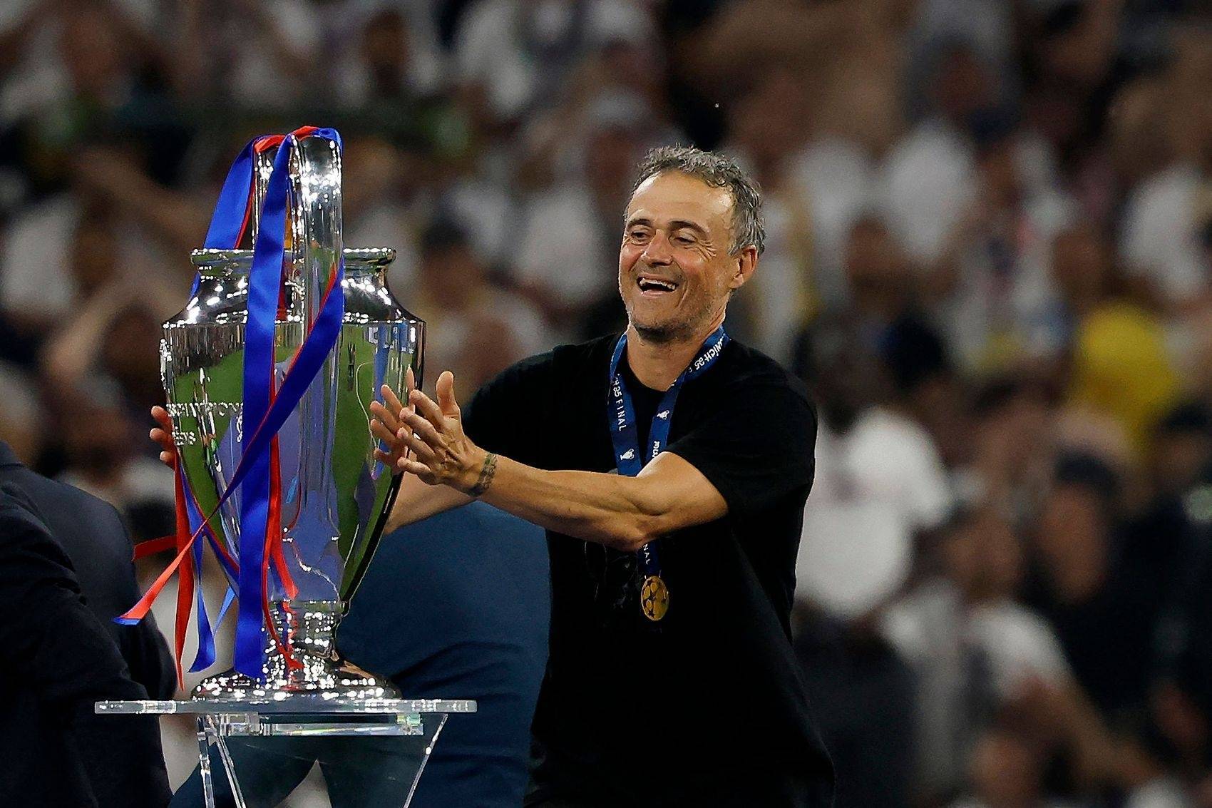 DB彩票官方网站-巴黎圣日耳曼球员接受采访，谈及赛季目标