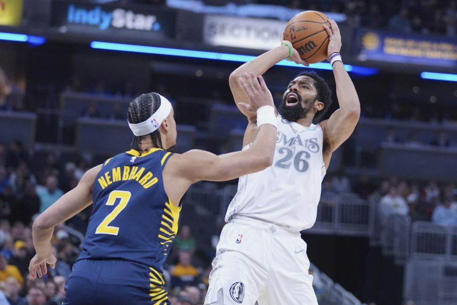 鹈鹕击败开拓者，晋级西部半决赛