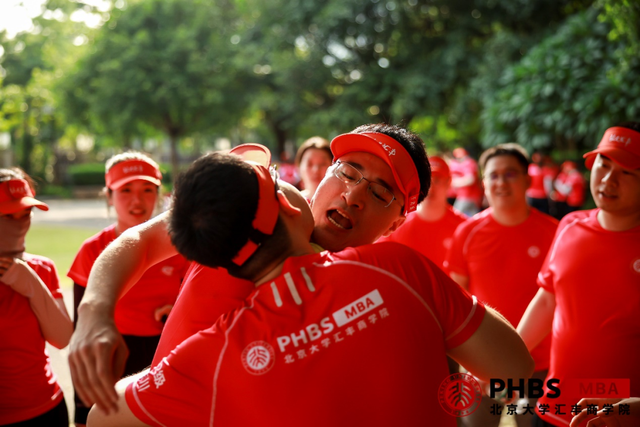 DB彩票官网-帕尔马边锋连续爆发，技惊四座