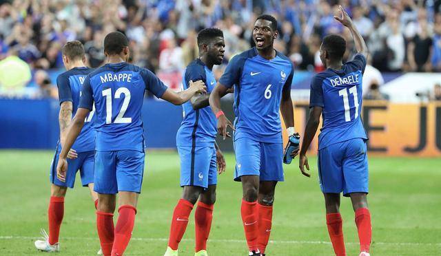 斯洛伐克队在欧预赛比赛中实力过人 斯洛伐克队在欧预赛比赛中实力过人