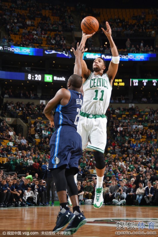 绿军双枪卖萌，大胜小牛稳住胜局的简单介绍