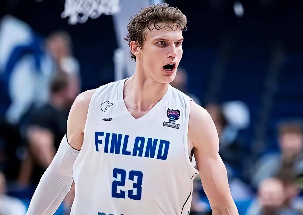 西班牙男篮爆冷加拿大男篮，欧文一己之力扛起全队的简单介绍